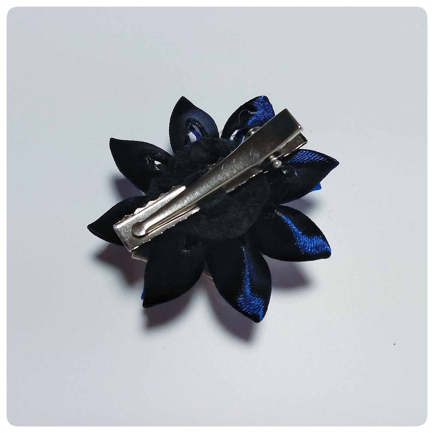 Kanzashi bloem - blauw/champagne